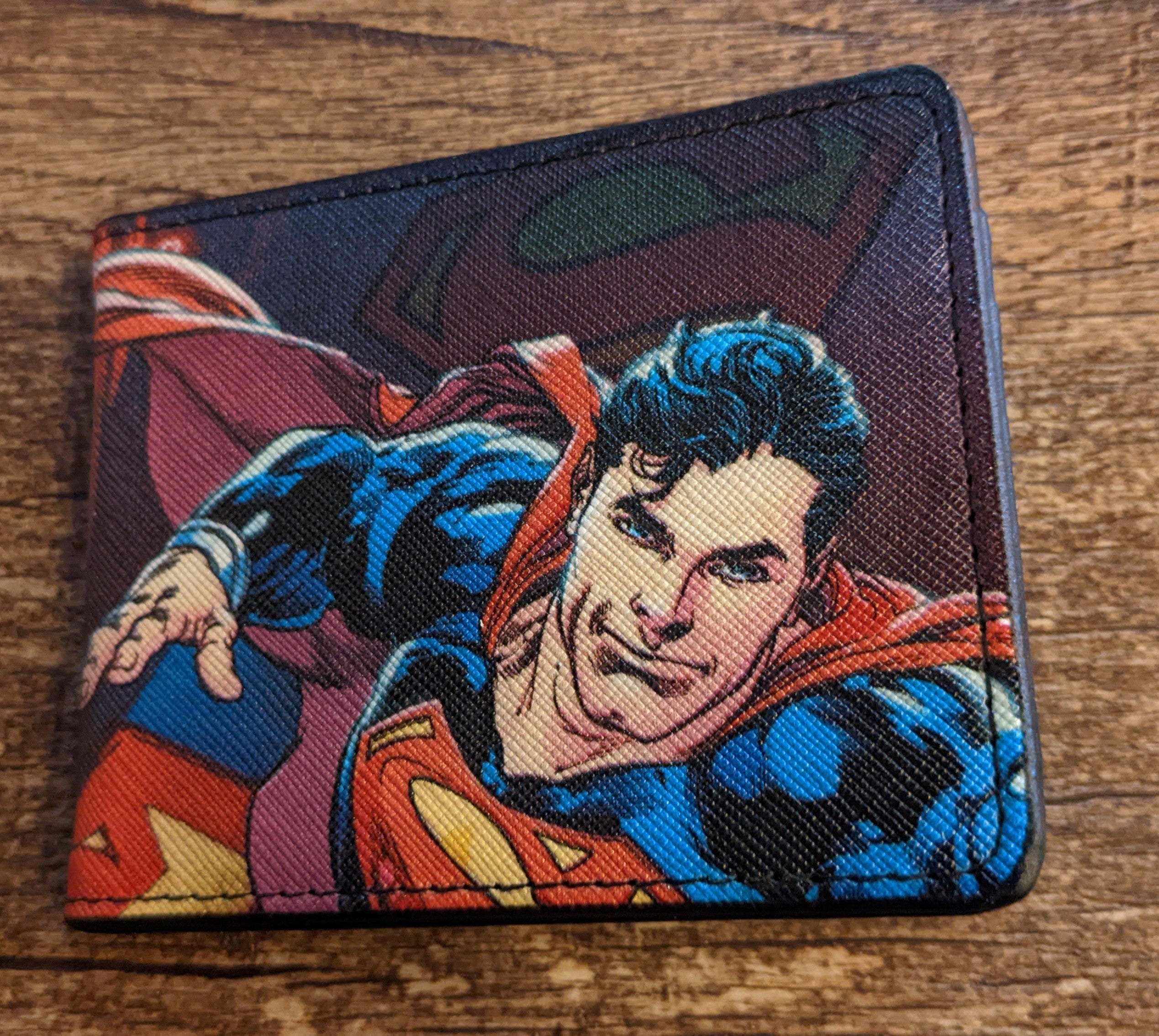 Canvas Bi-Fold Wallet - Classic SUPERMAN #1 Flying Cover Pose